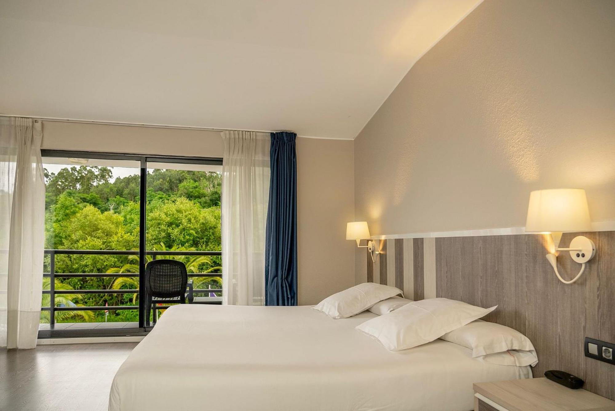 Hotel La Palma De Llanes Εξωτερικό φωτογραφία